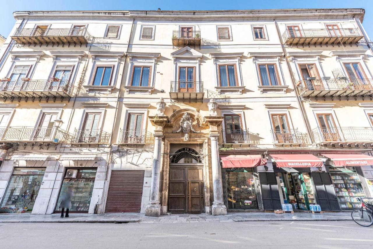 Le Radici Casa Vacanze Palermo Exterior foto
